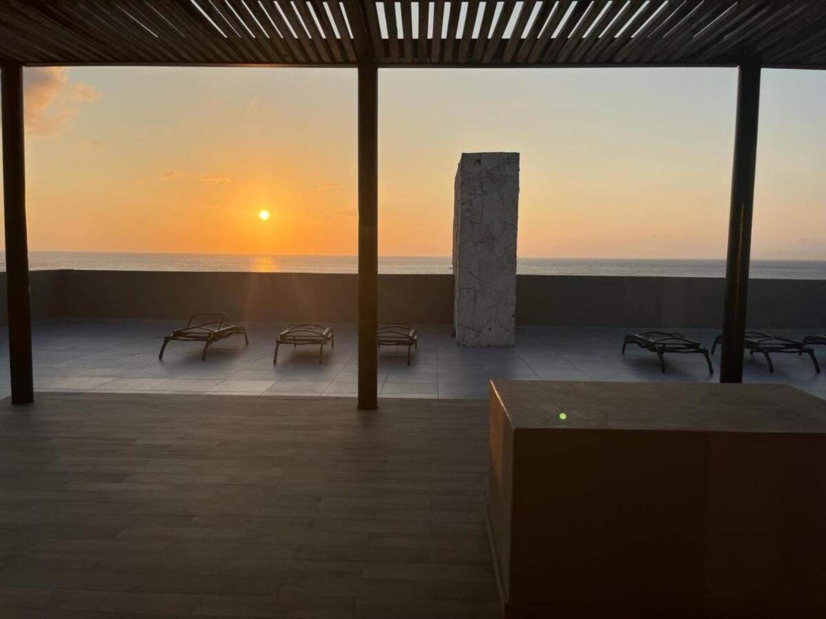 With Sea View Apartment